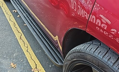 Barker's Frame & Collision