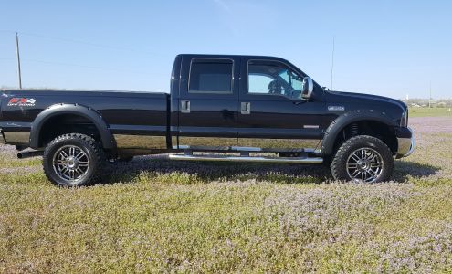 Breedlove's Auto Repair Oran