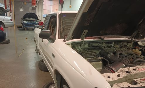 Norwich Tech Auto Shop Garage