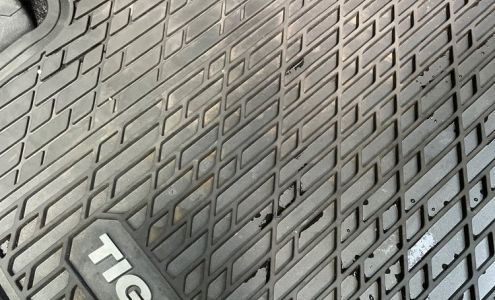 Lakes Auto Wash & Wax