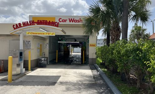 Doral Gas & Wash