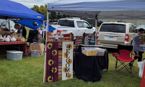 Riverside Auto Sales & Van Rental Black River Falls