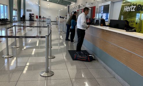 Thrifty Car Rental - Burbank - Bob Hope Airport