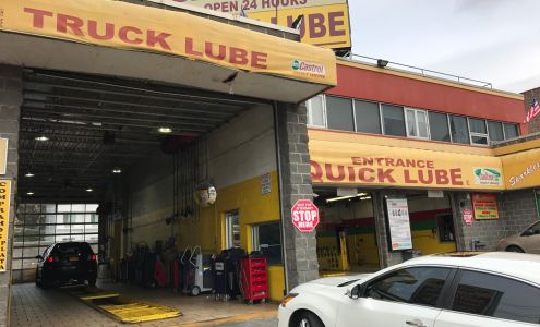 Sparkles Carwash & Quick Lube Flushing