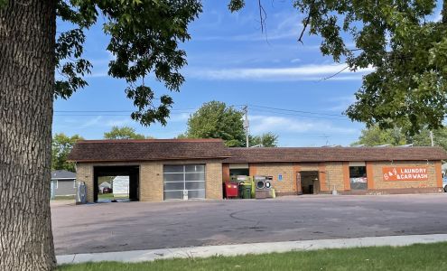 E & J Laundry & Car Wash