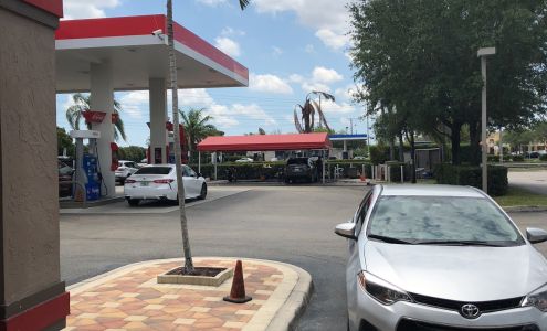 Tiger Mart Car Wash Doral