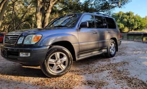 Ozzi's Automotive Inc‎ Roswell