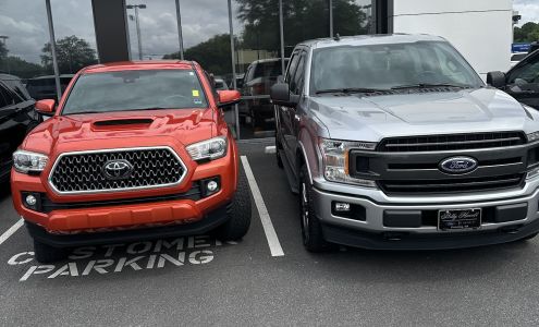 Billy Howell Ford Cumming