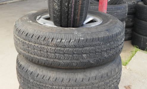 In & Out Tires and Batteries