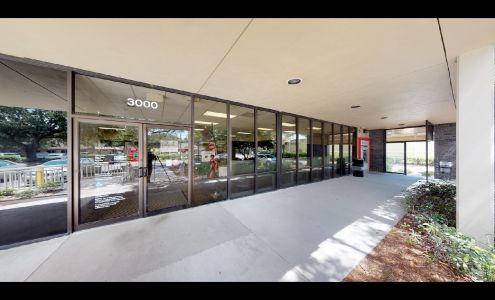 Bank of America (with Drive-thru ATM)