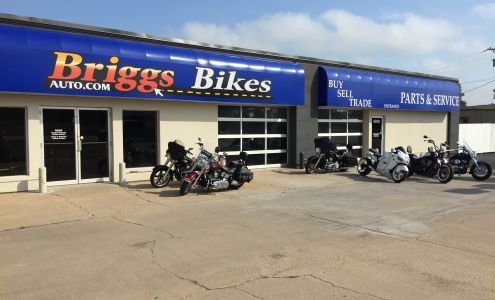 Briggs Supercenter Manhattan