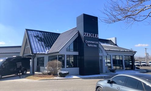 Commercial Truck Center Hoffman Estates