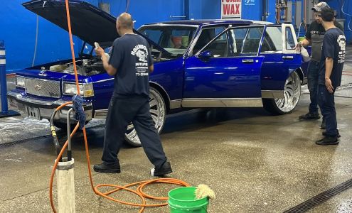 Hollywood Hand Car Wash & Detail Center