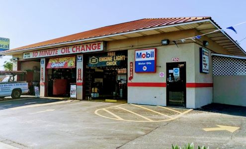 Phoenix Auto Repair & 9.75 Minute Oil