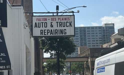 Fulton-Desplaines Garage