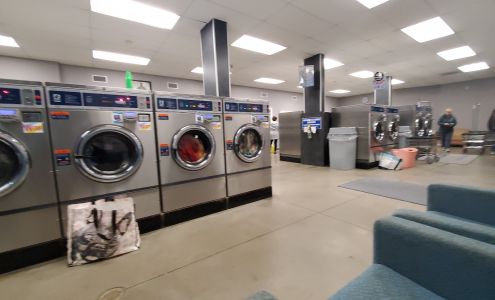 EZ Wash Laundry and Car Wash