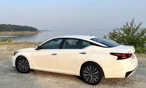 Des Moines Rental Car