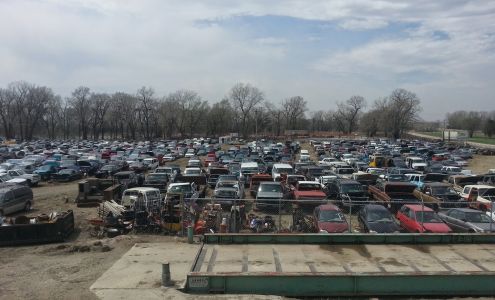 C & H's U Pull It South Sioux City