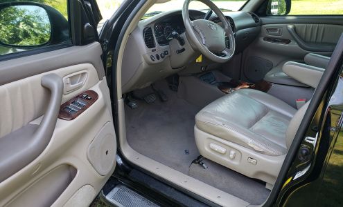 Hot Springs Motors Piney