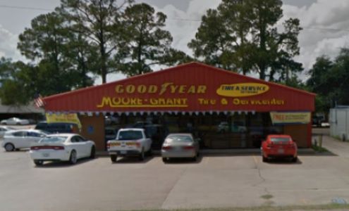 Moore's Tire & Service Center