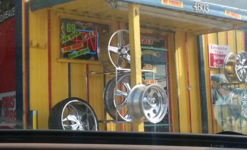 Extreme Wheels & Tires