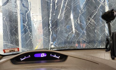 Gus & Bucky’s Express Car Wash