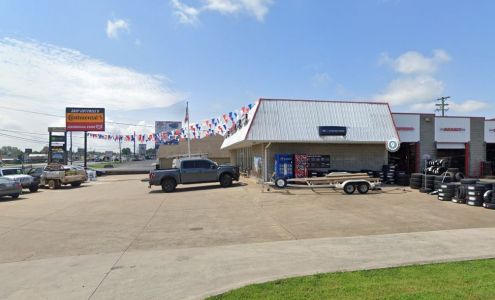 Skip's Tire Discounters