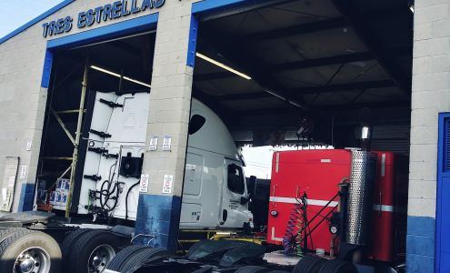 Tres Estrellas Lube Center