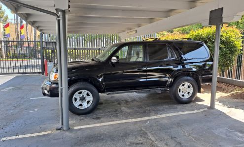 Brothers Detail Center