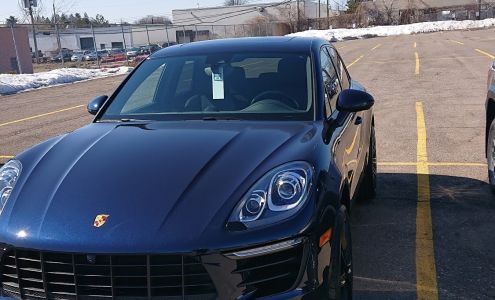 Suburban Collision of Farmington Hills