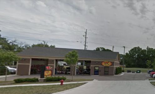 The 70's Quick Lube - Taylor