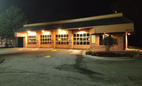 Uncle Ed's Oil Shoppe Waterford