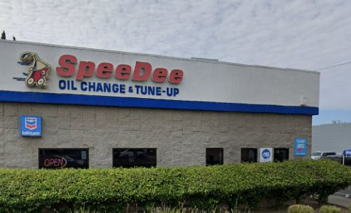 SpeeDee Oil Change & Auto Service