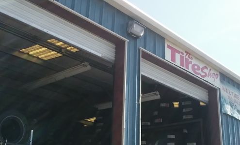 Ruiz Tires