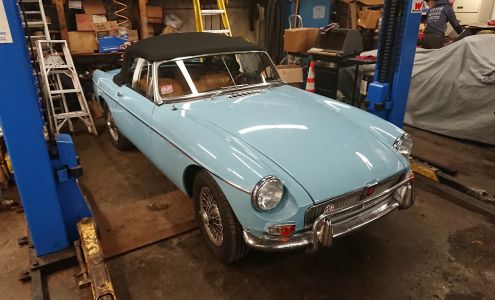 Little Foreign Car Garage - Bosch Car Service