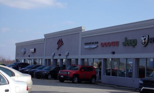 Ray's Ford Chrysler Dodge Jeep Ram Brandenburg