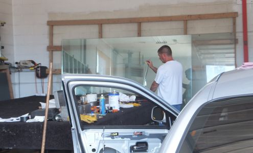 Austin Glass Connection Inc.