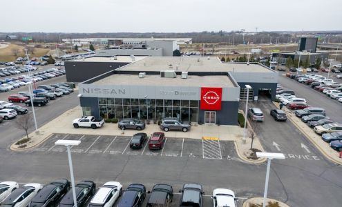 Russ Darrow Nissan of Milwaukee