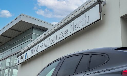 BMW of Milwaukee North