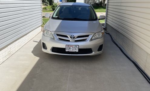 Little Bob's Auto Body Center & Ez Auto Glass