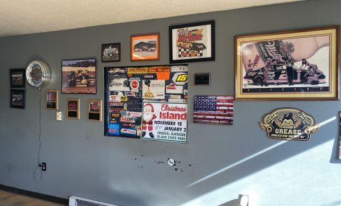 D & M Muffler Care Somerset