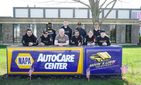 Movin' & Lubin', LLC Auto Repair Fleet Repair Shop Mechanics Brakes Service New Berlin