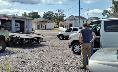 Mac's Truck Services