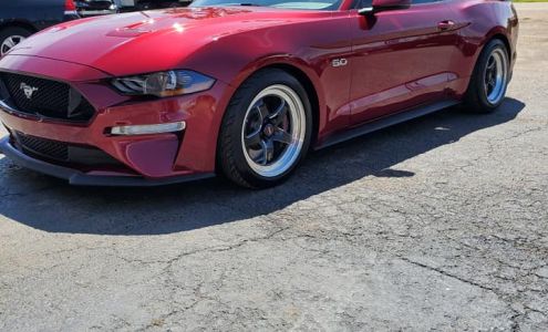 Browns Auto Body & Towing