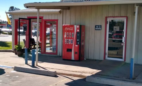 Future Tire and Automotive Show Low