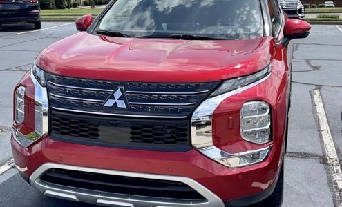 Mountain Mitsubishi Hickory