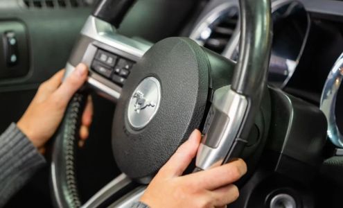 International Auto Outlet