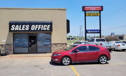 Robertson Tire - 43rd and Mingo