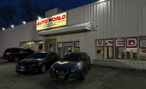 AUTO WORLD