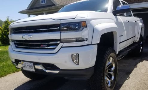 Radiant Reflections Detailing Hollins